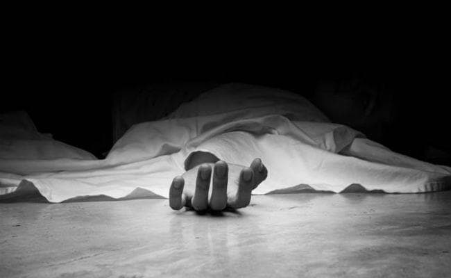 झारखंड के रामगढ़ में लव जेहाद, लड़के के पिता व मौसे ने रची साजिश, गैंगरेप व हत्या पर भड़के मंत्री सीपी सिंह झारखंड के रामगढ़ में लव जेहाद, लड़के के पिता व मौसे ने रची साजिश, गैंगरेप व हत्या पर भड़के मंत्री सीपी सिंह