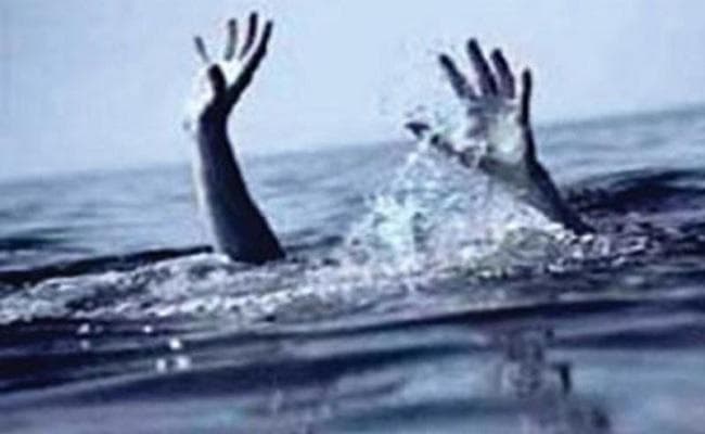 मुस्लिम लड़कियां दूसरे बच्चों के साथ ही तैराकी की कक्षाओं में आएं : यूरोपीय अदालत