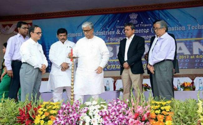 त्रिपुरा बना पूर्वोत्तर भारत का सबसे बड़ा आईटी हब त्रिपुरा बना पूर्वोत्तर भारत का सबसे बड़ा आईटी हब