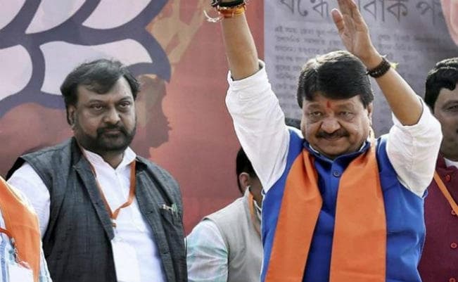 ममता बनर्जी के भतीजे के पास 100 करोड़ रुपये का बंगला : कैलाश विजयवर्गीय ममता बनर्जी के भतीजे के पास 100 करोड़ रुपये का बंगला : कैलाश विजयवर्गीय