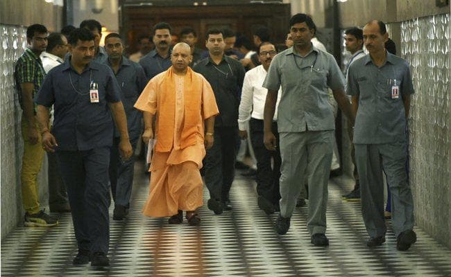 #Crime_uncontrolled: योगी सरकार के गठन के बाद ताबड़तोड़ मर्डर आैर बढ़ीं रेप की घटनाएं
