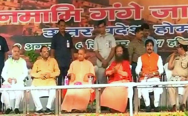 मुख्यमंत्री ने की ”नमामि गंगे जागृति यात्रा” की शुरुआत