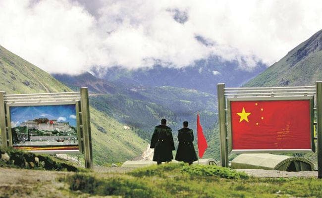 लद्दाख में चीन ने दो बार की घुसपैठ की कोशिश, भारतीय सैनिकों ने वापस खदेड़ा, हुई पत्थरबाजी लद्दाख में चीन ने दो बार की घुसपैठ की कोशिश, भारतीय सैनिकों ने वापस खदेड़ा, हुई पत्थरबाजी