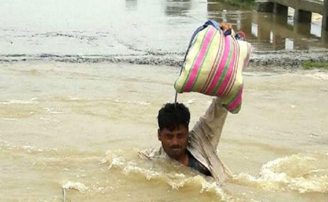 बाढ़ प्रबंधन : नदी प्रबंधन के सिवाय कोई चारा नहीं बाढ़ प्रबंधन : नदी प्रबंधन के सिवाय कोई चारा नहीं