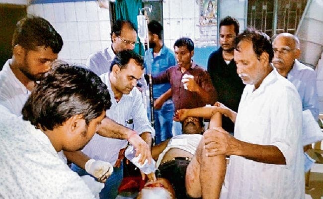 ट्रेन में सीट को लेकर हुई मामूली सी विवाद, मार दी गोली ट्रेन में सीट को लेकर हुई मामूली सी विवाद, मार दी गोली