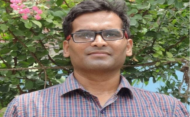 बालेंदुशेखर मंगलमूर्ति की कविताएं