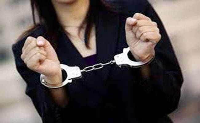पटना : चेक क्लोनिंग कर खाते से उड़ाये 11 लाख, महिला गिरफ्तार