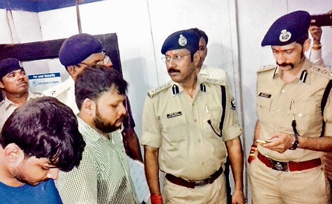 फुलवारीशरीफ : …जब शातिर बदमाशों ने यू ट्यूब से लिया प्रशिक्षण, पहुंच गये एटीएम काटने, गिरफ्तार
