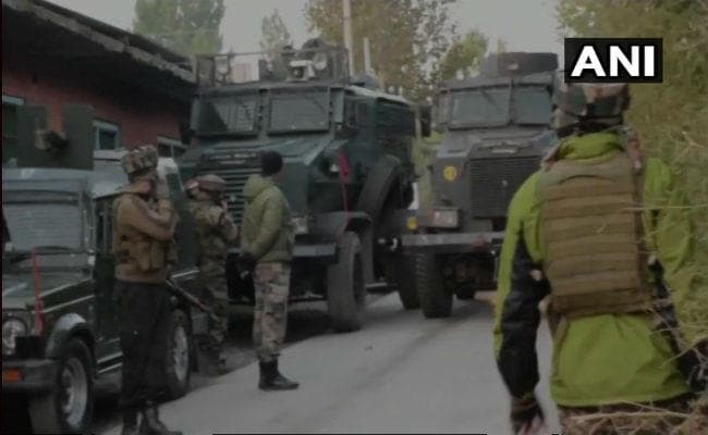 जम्मू-कश्मीर : सुरक्षा बलों के साथ मुठभेड़ में हिज्बुल मुजाहिदीन का आतंकी ढेर