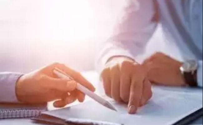 हेल्थ हो या वेल्थ, अच्छे सलाहकार का साथ लाभदायक