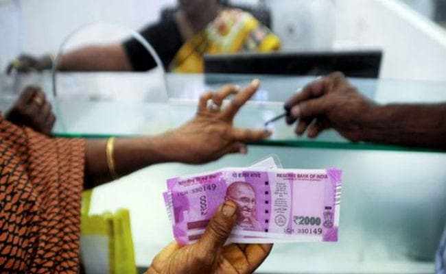 नोटबंदी के दो साल बाद भी परेशान हैं बैंक कर्मचारी : एनओबीडब्ल्यू नोटबंदी के दो साल बाद भी परेशान हैं बैंक कर्मचारी : एनओबीडब्ल्यू