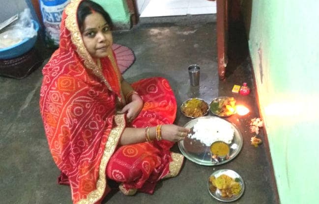झारखंड : नहाय खाय के साथ लोक आस्था का महापर्व छठ शुरू, सोमवार को खरना
