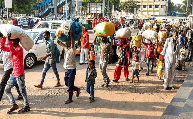 गुजरात में प्रवासियों पर हमले