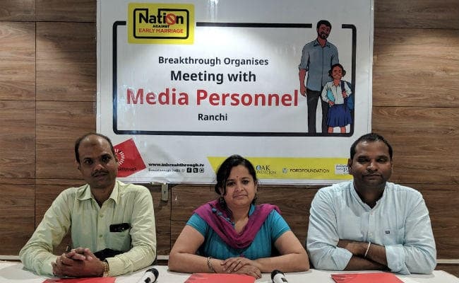 ब्रेकथ्रू लेकर आया मोबाइल थिएटर, फिल्मों के साथ होगी बाल विवाह पर चर्चा