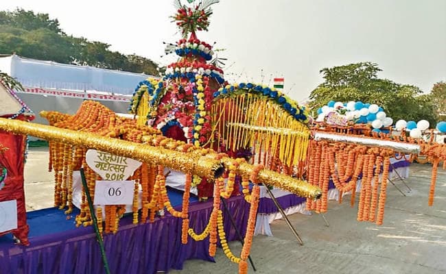 राजगीर महोत्सव दूसरे दिन : सांस्कृतिक संध्या का हुआ आगाज, छाप तिलक सब छीनी तोहसे नैना मिलाइके…