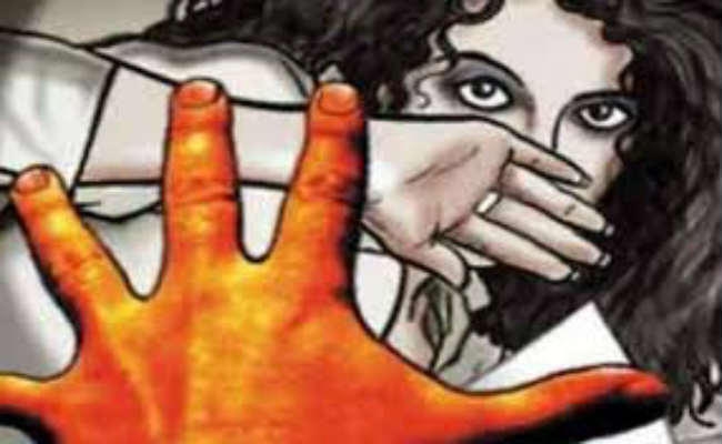 जमशेदपुर : प्यार का झांसा देकर नाबालिग से किया दुष्कर्म