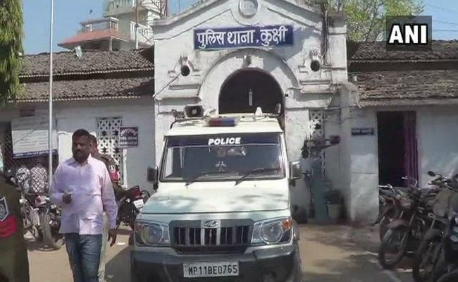 बार-बार दूध के लिए रोने पर मां ने की एक साल की बच्ची की गला रेतकर हत्या