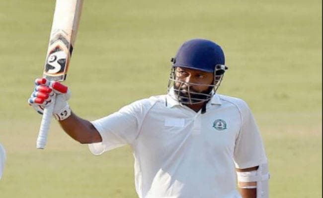 40 साल के वसीम जाफर ने ठोका 53वां शतक, नजर 18 हजार रन पर 40 साल के वसीम जाफर ने ठोका 53वां शतक, नजर 18 हजार रन पर
