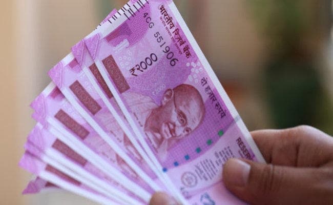 1 अप्रैल से सैलरी स्ट्रक्चर में हो जाएगा यह बदलाव, बदल जाएंगे सारे नियम, जानें पूरा डिटेल्स 1 अप्रैल से सैलरी स्ट्रक्चर में हो जाएगा यह बदलाव, बदल जाएंगे सारे नियम, जानें पूरा डिटेल्स