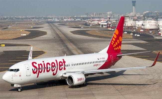 SpiceJet का मॉनसून धमाका, 999 रुपये में लें हवाई सफर का मजा…! SpiceJet का मॉनसून धमाका, 999 रुपये में लें हवाई सफर का मजा…!