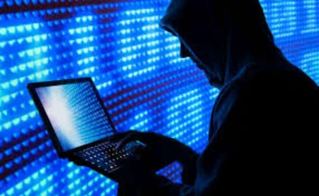 पुलिसकर्मी के खाते से उड़ाये 68 हजार, एफआइआर दर्ज