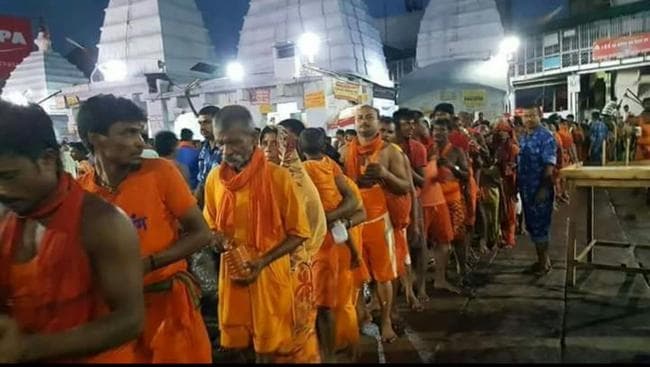 श्रावणी मेला : ””बोल बम”” के नारे से गूंज उठा बाबाधाम