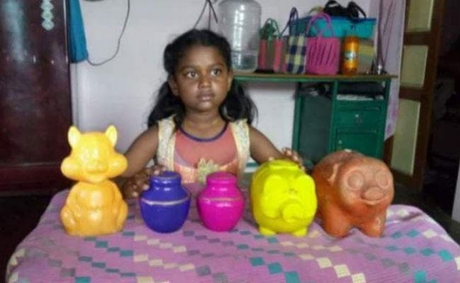 केरल बाढ़: पीड़ितों की मदद के लिये 9 साल की अनुप्रिया ने तोड़ा गुल्लक, भेजे 9000 रुपये