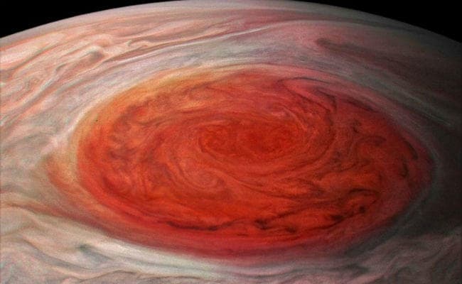 VIDEO : NASA का दावा, बृहस्पति के ग्रेट रेड स्पॉट में पानी होने के मिले संकेत