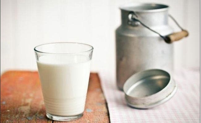 दूध में मिलावट की यह खबर आपके होश उड़ा देगी…