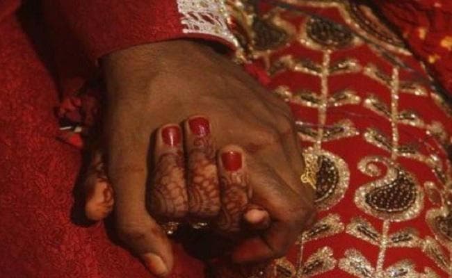 नाबालिग से शादी रचा रहा था पंजाब का रहने वाला दूल्हा, तभी…