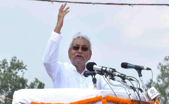 बिहार कैबिनेट के फैसले : पांच लाख संविदाकर्मियों को मिली सौगात, सरकारी कर्मचारियों जैसी मिलेगी सुविधाएं