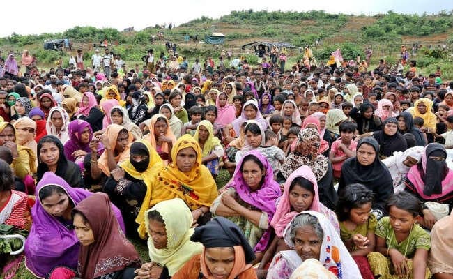 भारत ने रोहिंग्या मुसलमानों के लिए बांग्लादेश को राहत सामग्री प्रदान की