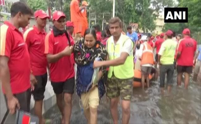 बिहार : पटना समेत इन जिलों के कुछ भागों में हल्की से मध्यम बारिश का अलर्ट