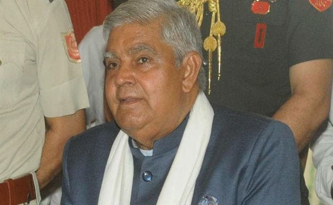 बंगाल में उच्च शिक्षा व्यवस्था लकवे का शिकार : राज्यपाल