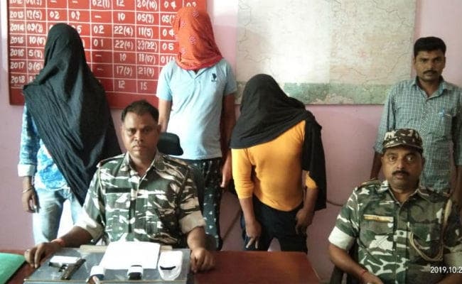 छतरपुर : पिस्टल के साथ चार अपराधी धराए, देशी पिस्टल और कारतूस बरामद