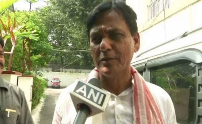 असम के नजरबंदी शिविरों में अब तक 28 विदेशी नागरिकों की मौत हुई: केंद्र सरकार