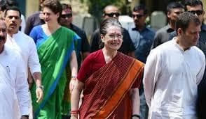 कांग्रेस के बाद शिवसेना ने गांधी परिवार की SPG सुरक्षा हटाने पर जताई चिंता, ‘सामना” में लिखी ये बात