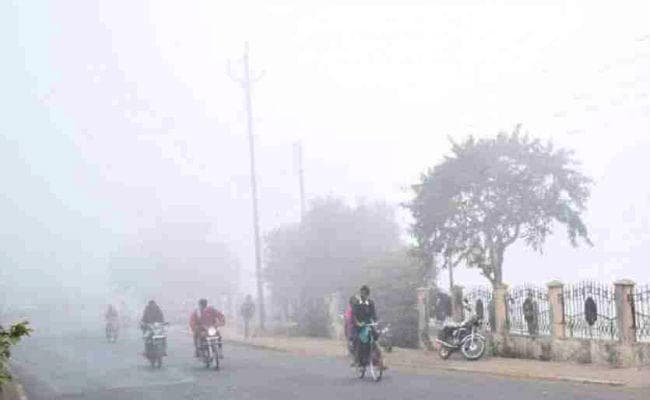 पांच डिग्री गिरा न्यूनतम तापमान, 21 और 22 दिसंबर को आकाश में छाये रहेंगे बादल
