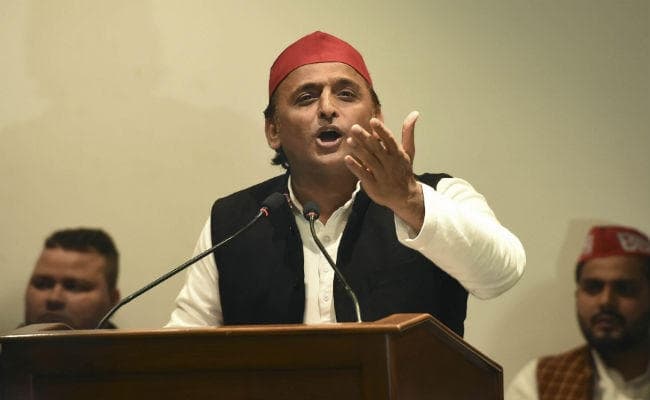 अखिलेश का ऐलान – नहीं भरूंगा NPR के लिए फार्म