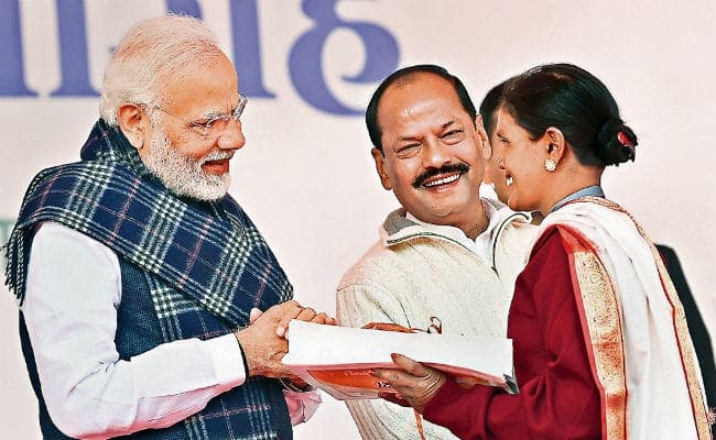 पढ़ें…..मंडल डैम परियोजना समेत छह योजनाओं का शिलान्यास करने आये पीएम नरेंद्र मोदी क्या-क्या बोले