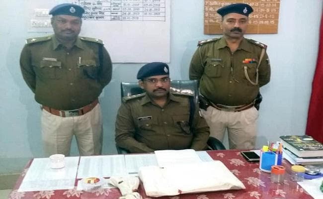 खुलासा : ऑडिट के डर से तनावग्रस्त मैनेजर ने खुद पर चलवायी थी गोलियां और अब…