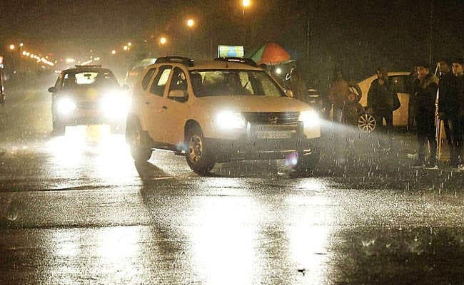 मुजफ्फरपुर : मौसम ने लिया करवट हवा के साथ बूंदाबांदी