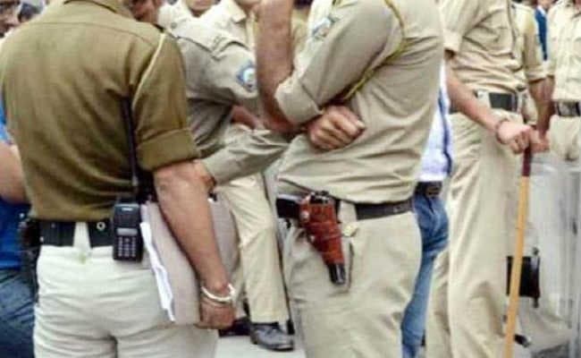कोलकाता : सत्यजीत की हत्या के बाद विधायकों की सुरक्षा को लेकर पुलिस चिंतित