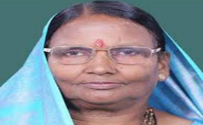 बिहार : एनडीए ने मात्र सात प्रतिशत महिलाओं को बनाया प्रत्याशी, कैसे मिलेगी राजनीति में उचित भागीदारी? बिहार : एनडीए ने मात्र सात प्रतिशत महिलाओं को बनाया प्रत्याशी, कैसे मिलेगी राजनीति में उचित भागीदारी?