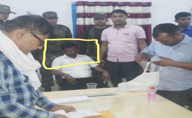 1 लाख रुपये का रिश्वत लेते रंगेहाथ एसीबी के हत्थे पीएचईडी का एक्जीक्यूटिव इंजीनियर, जानें कहां…?