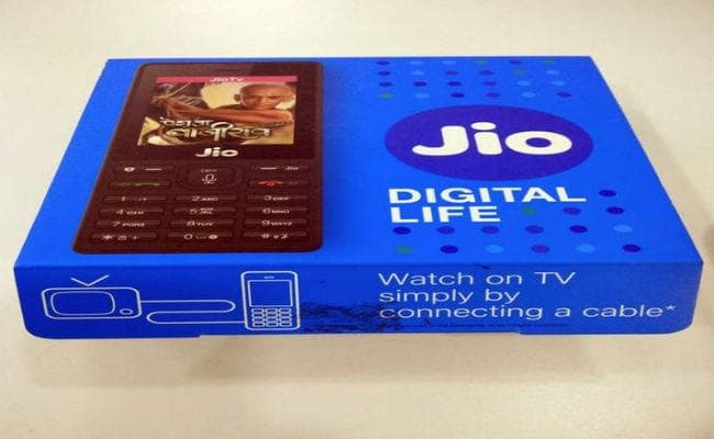 Reliance Jio लाया दो नये प्लान, एक रिचार्ज में 6 महीने तक सब कुछ Free Reliance Jio लाया दो नये प्लान, एक रिचार्ज में 6 महीने तक सब कुछ Free