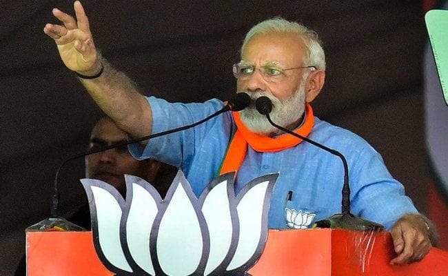 मोदी का मायावती पर तंज – आंबेडकर को ‘भू-माफिया” कहने वालों के लिए मांग रही हैं वोट