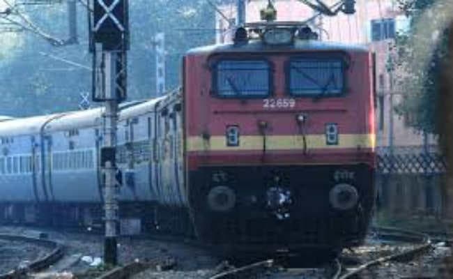अब बिना पैसा दिये करवा सकते हैं ट्रेनों में रिजर्वेशन