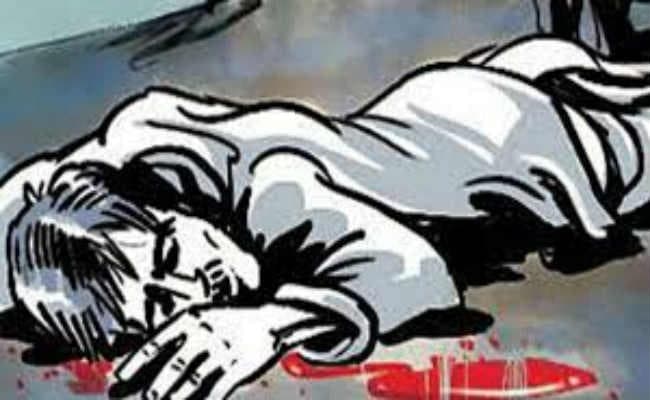अवैध संबंध में हुई दुकानदार की हत्या