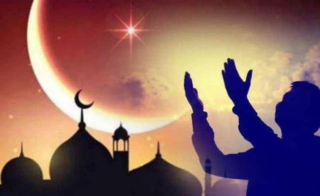 दिखा चांद, रमजान का पहला रोजा आज